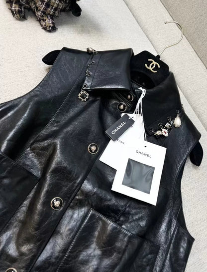 Chanel 24A black leather vest