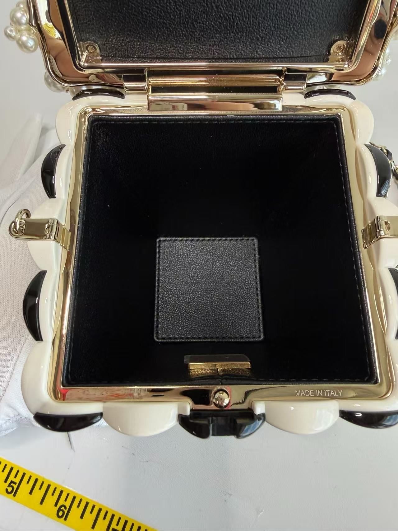 Chanel 2024 Popcorn Minaudière