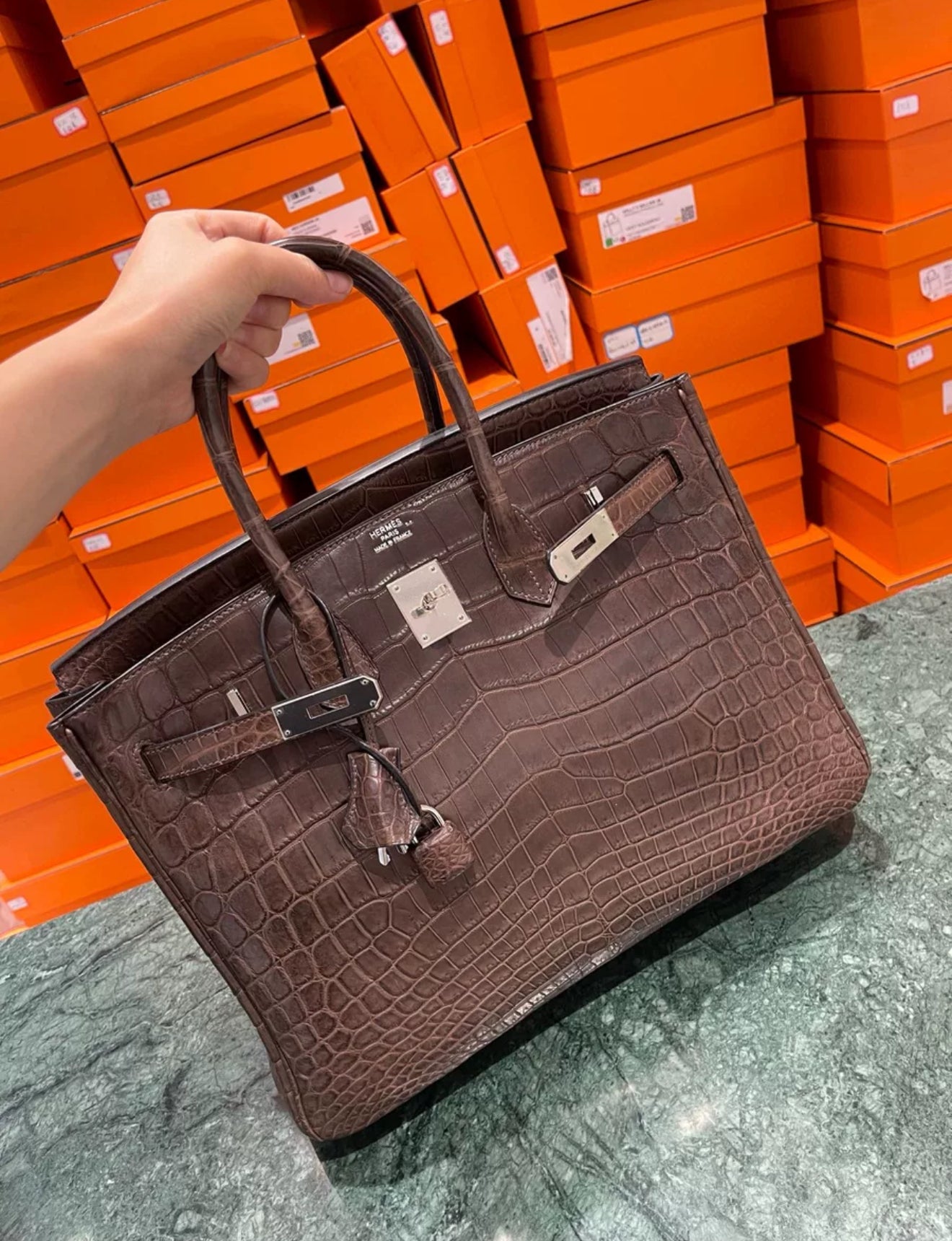 Hermès Birkin 35 Ebène Matte Alligator Leather Palladium Hardware