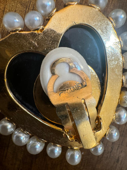 Rare Chanel 1980 large heart pearl clip on earrings