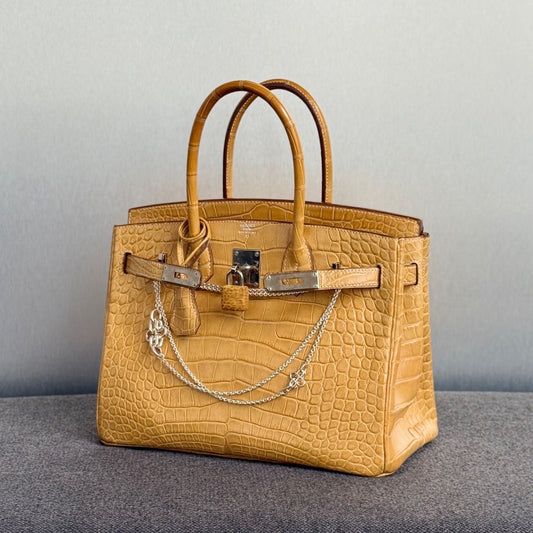 Hermes BIRKIN 30 MAIZE 
Matte Alligator leather palladium hardware