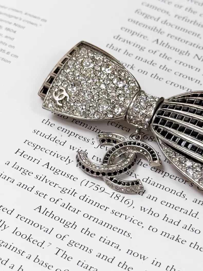 Chanel 17P Black and White Full Rhinestone Bow Double C Brooch