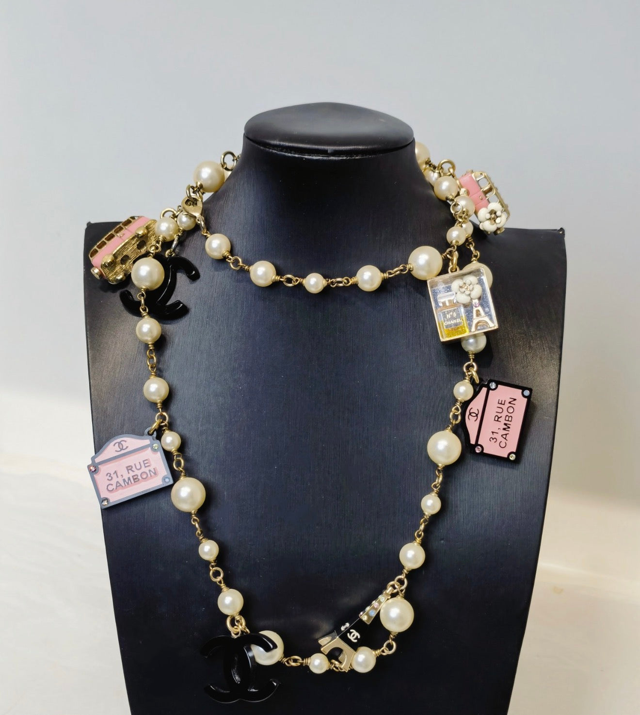 Chanel 06C Paris souvenir charm Necklace