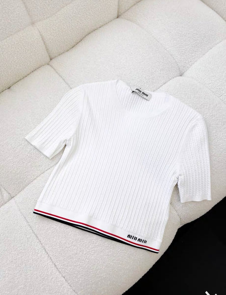Miu Miu classic white knitted top size 42 – Wararni.com