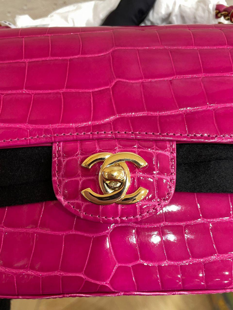 Chanel Medium Pink crocodile Alligator Flap Bag Gold Hardware