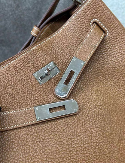 Hermes So Kelly 22 Gold Togo Leather Palladium Hardware