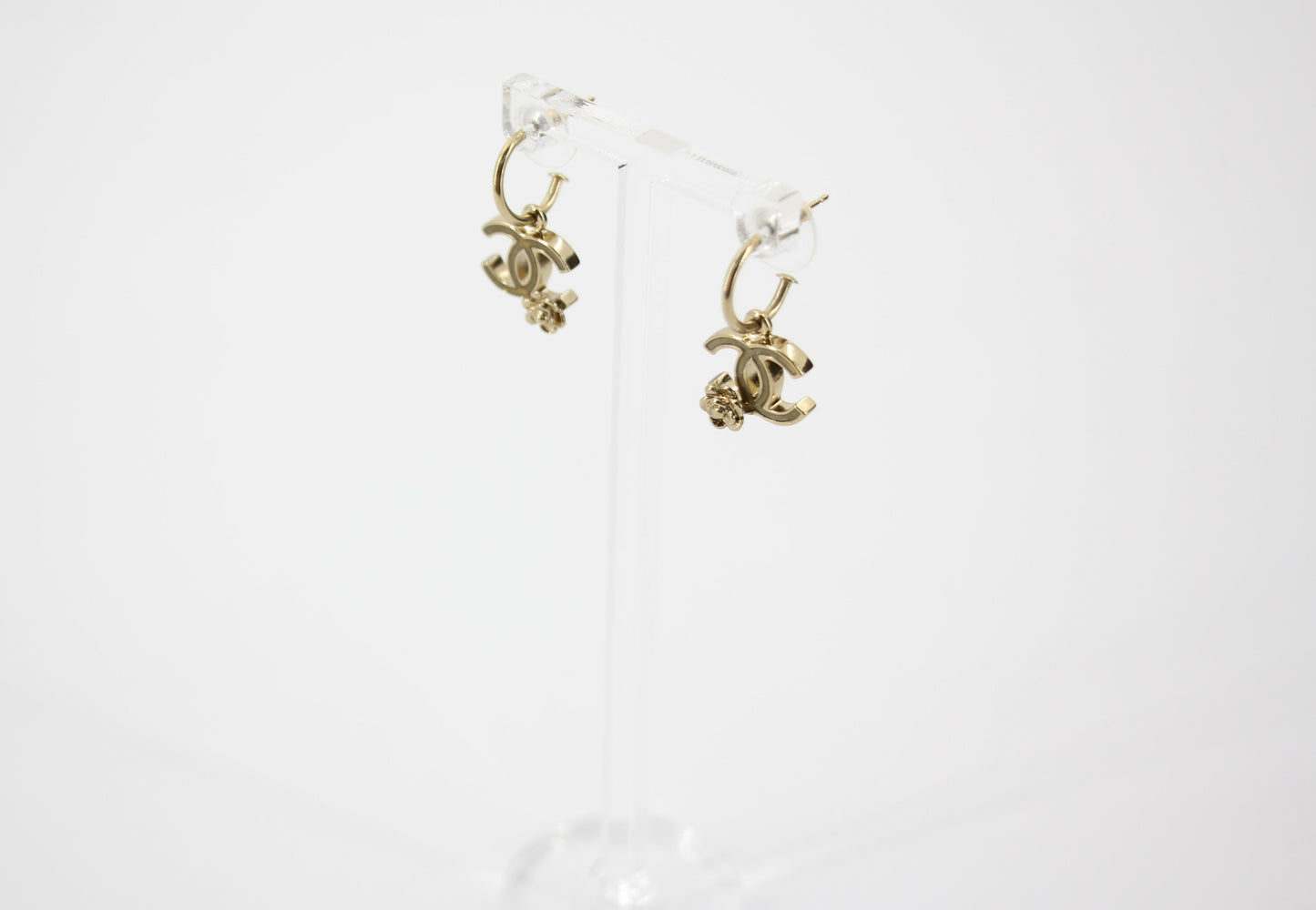 Chanel Vintage 07P Metal Gold Camellia Pendant Hoop Stud Earrings