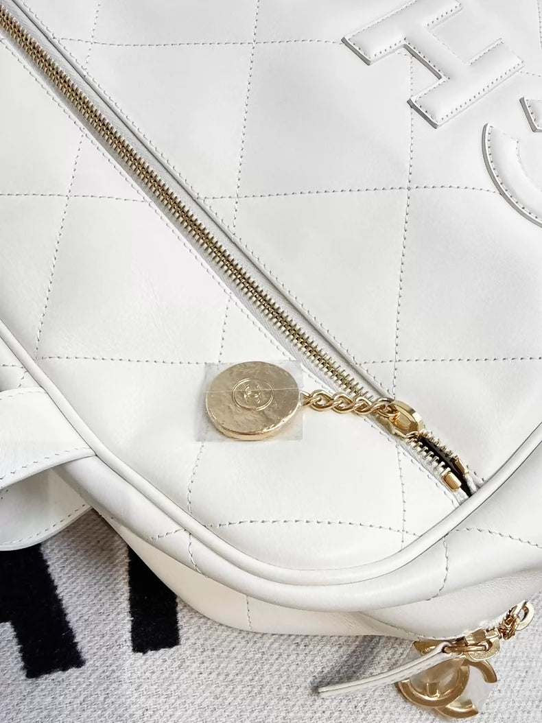 Chanel 23C White tote Bag