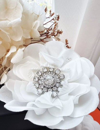 Chanel 25a Haute Couture white silk camellia brooch