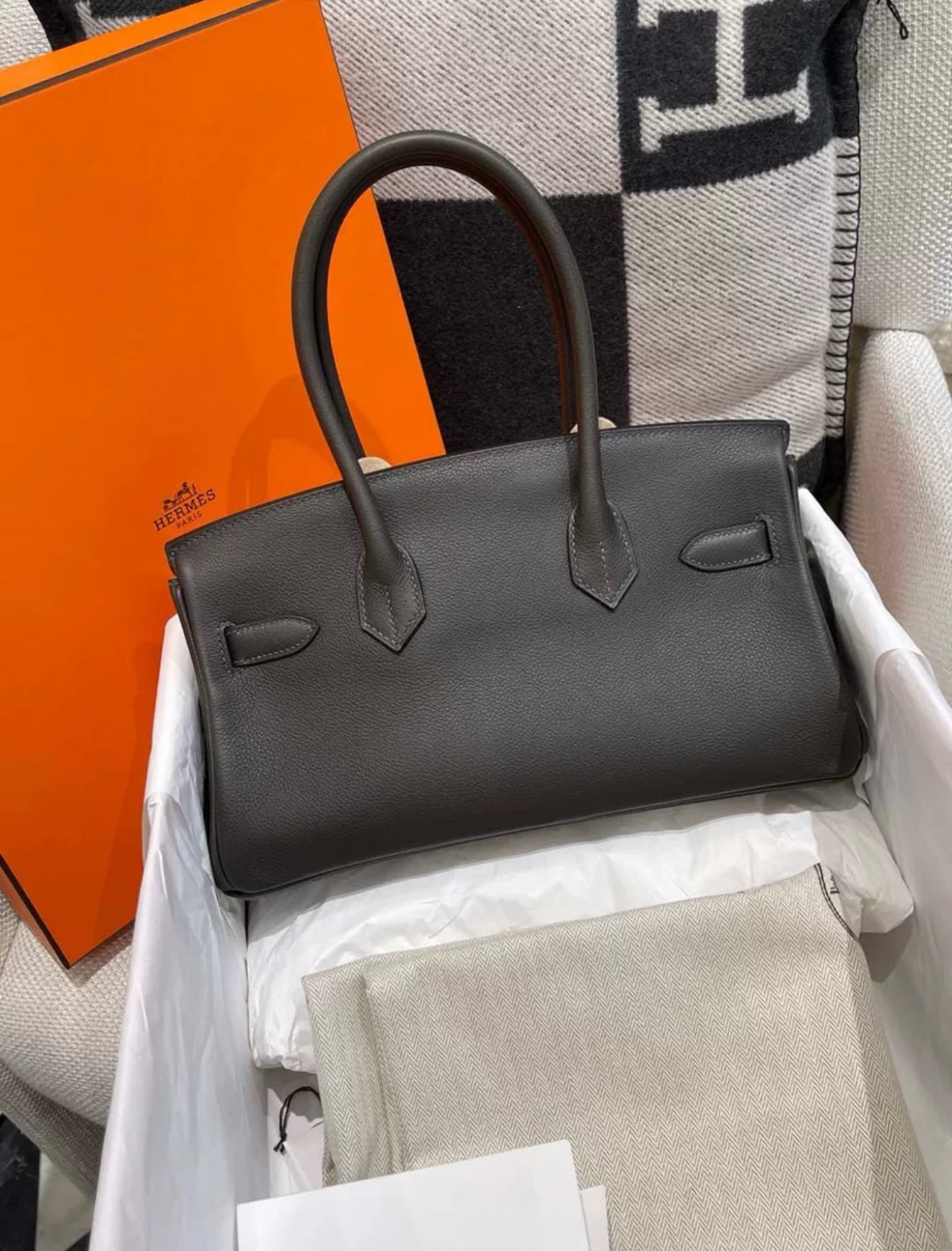 Hermès Shoulder Birkin Togo Leather Palladium Hardware