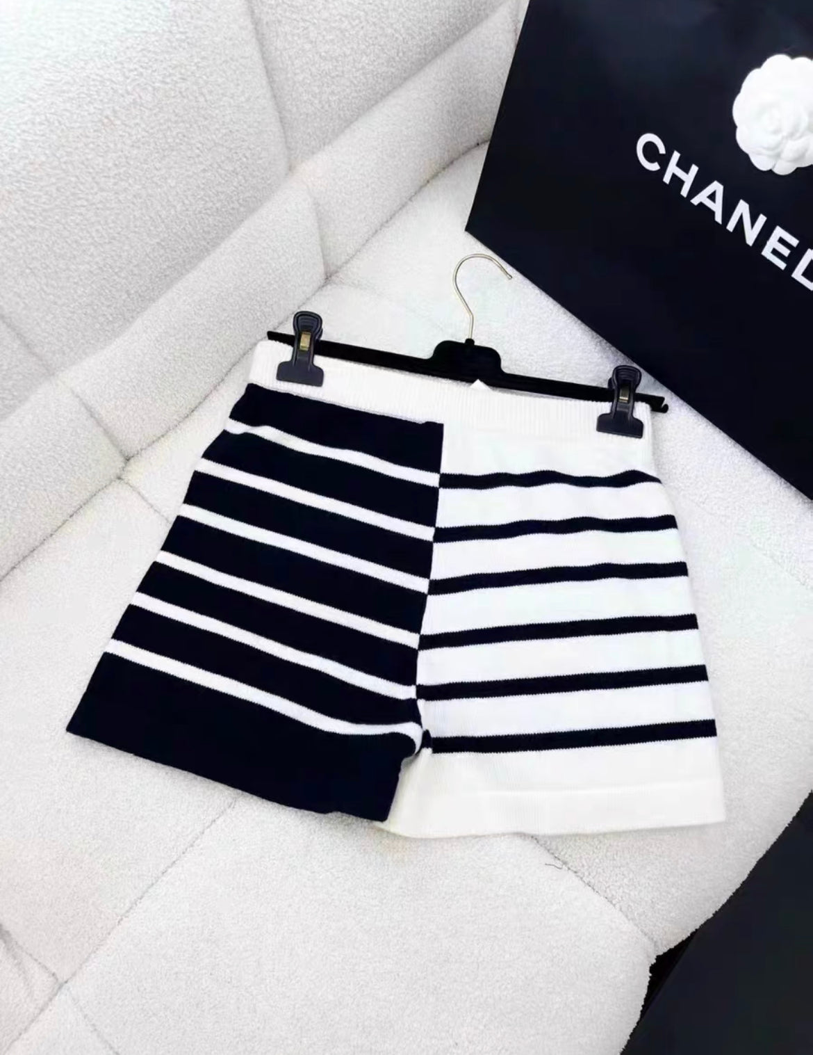 Chanel 24S blue and white striped cashmere shorts size 38