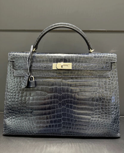 Hermès Kelly 40 Dark Blue Crocodile Leather Palladium Hardware