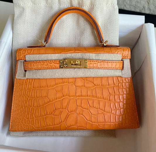 Hermès Mini Kelly 20 Orange Matte Alligator leather Gold Hardware