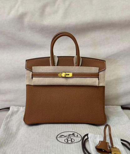 Hermès Birkin 25 Gold Togo Leather Gold Hardware