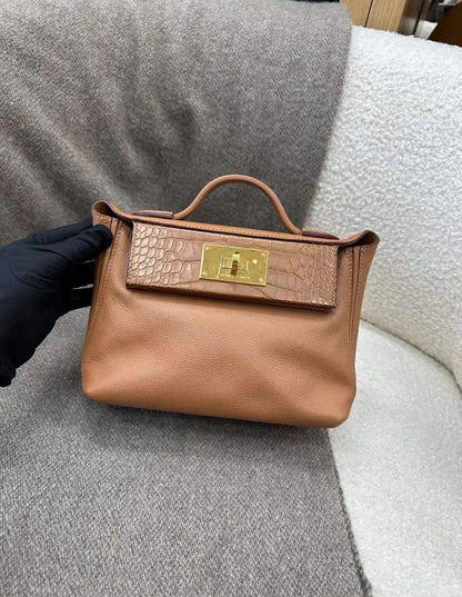 Hermès 24/24 Gold Veau Togo Touch Alligator Gold Hardware