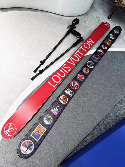 Louis Vuitton Alpes Skis R98007 limited edition