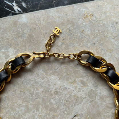 Rare Chanel 95P Black Gold Leather Chain Necklace