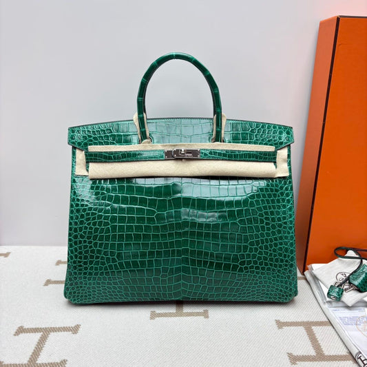 Hermes Birkin 40 vert emerald shiny porosus palladium hardware