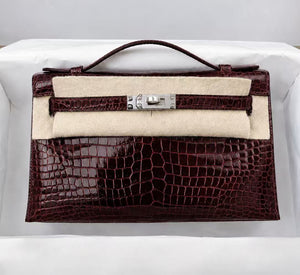 Hermes Kelly Pochette Bordeaux Shiny Porosus Palladium hardware