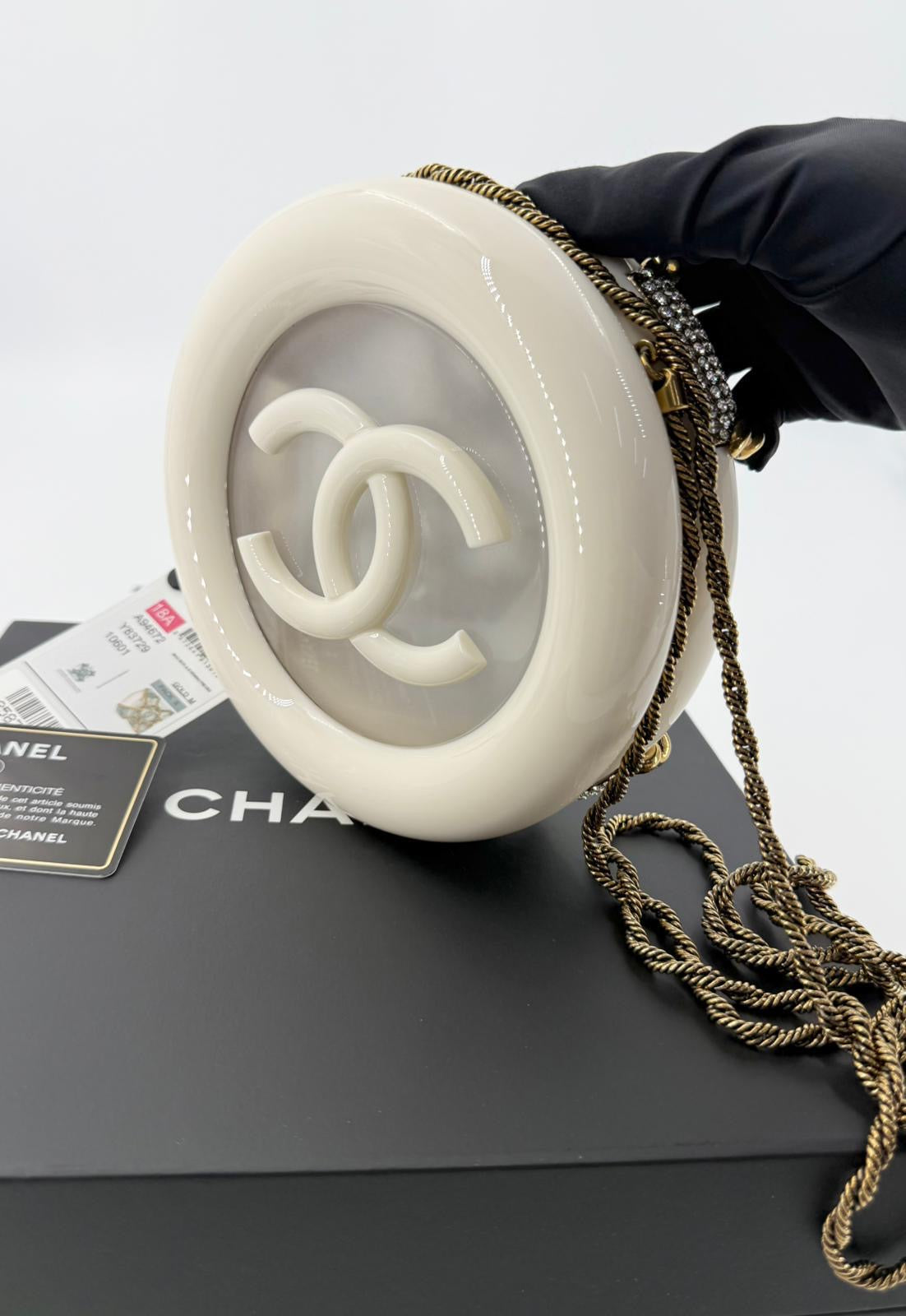 Chanel White Strass and Resin Nautical Wheel Minaudière Bronze Hardware, 2018 Métiers D'art