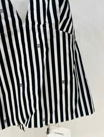 Chanel 24M black & white top size 36