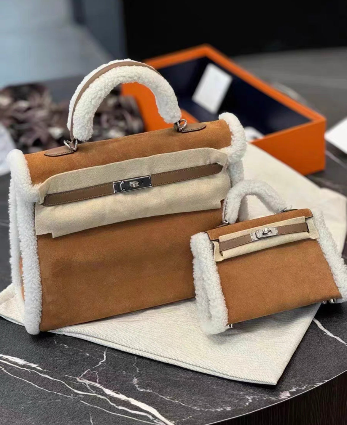 Hermès Kelly 35 Teddy Plush Shearling Chamois/Ecru/Alezan Palladium Hardware