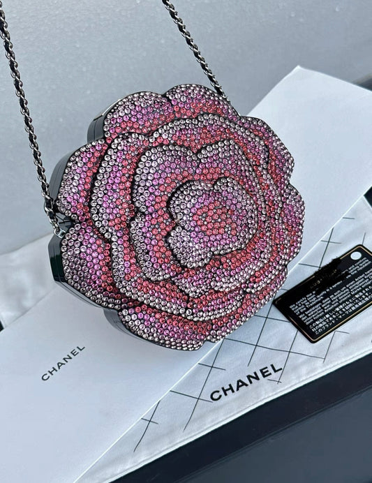 Chanel 2018 Strass in the forest Camellia Evening bag in pink