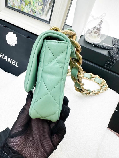 Chanel 23P mint green square chunky shoulder bag with chunky chain strap