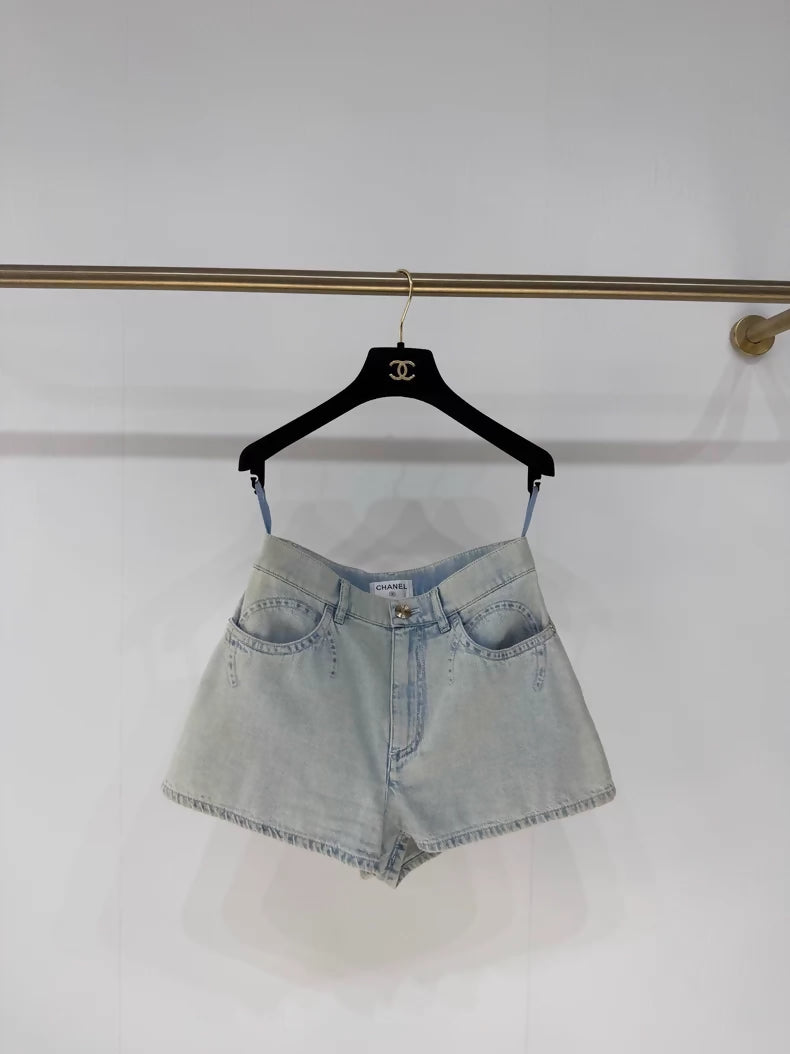 Chanel 21C double C denim shorts