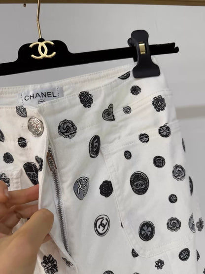 Chanel 25B black and white polka dot jeans