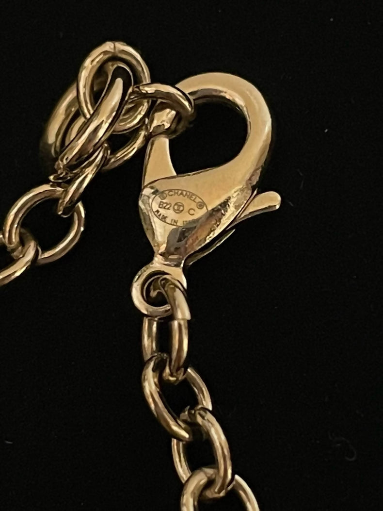 Chanel 22C Lion Necklace