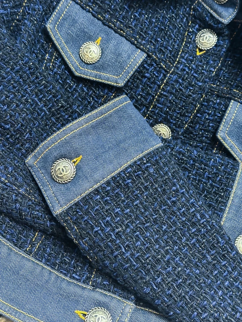 Chanel 18p blue tweed denim jacket