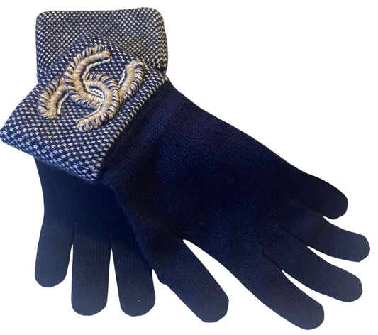 Chanel 20A Navy Blue White Ecru CC Cashmere Gloves