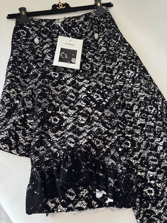 Chanel 25A Black Lace Pants