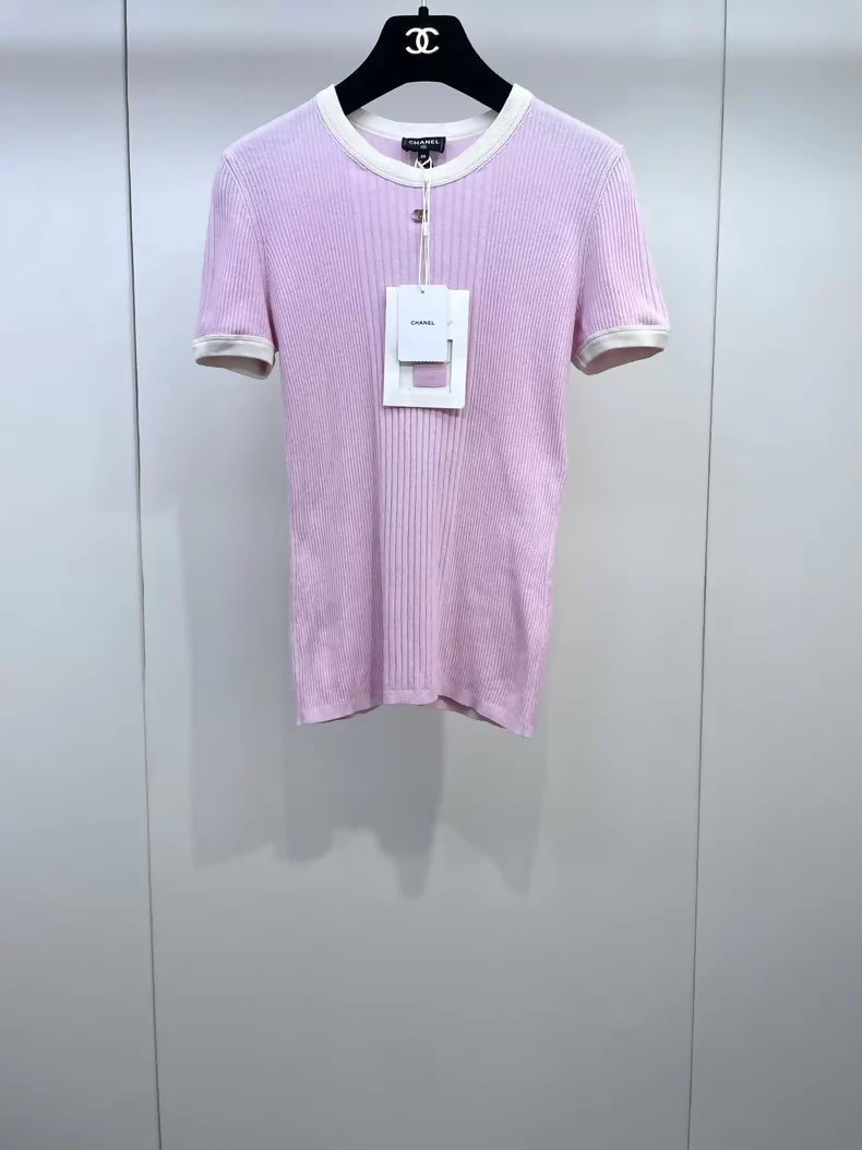 Chanel 25M pink knit top