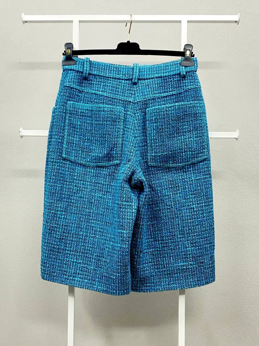 Chanel 22P tweed woven cropped trousers