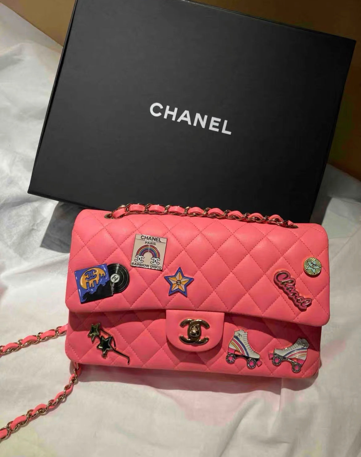 Chanel 24C Flap Bag in Pink Leather Embellished with Charms