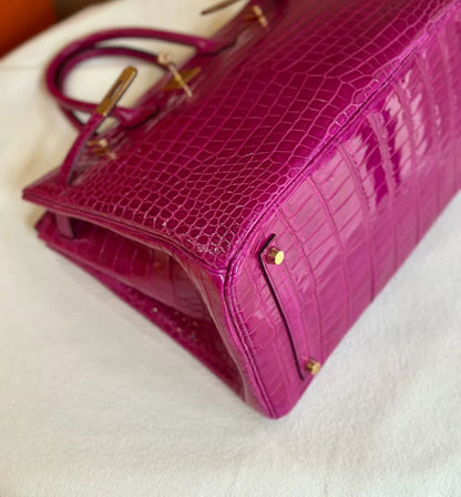 HERMÈS Birkin 30 Rose Scheherazade Shiny Porosus Crocodile Gold hardware