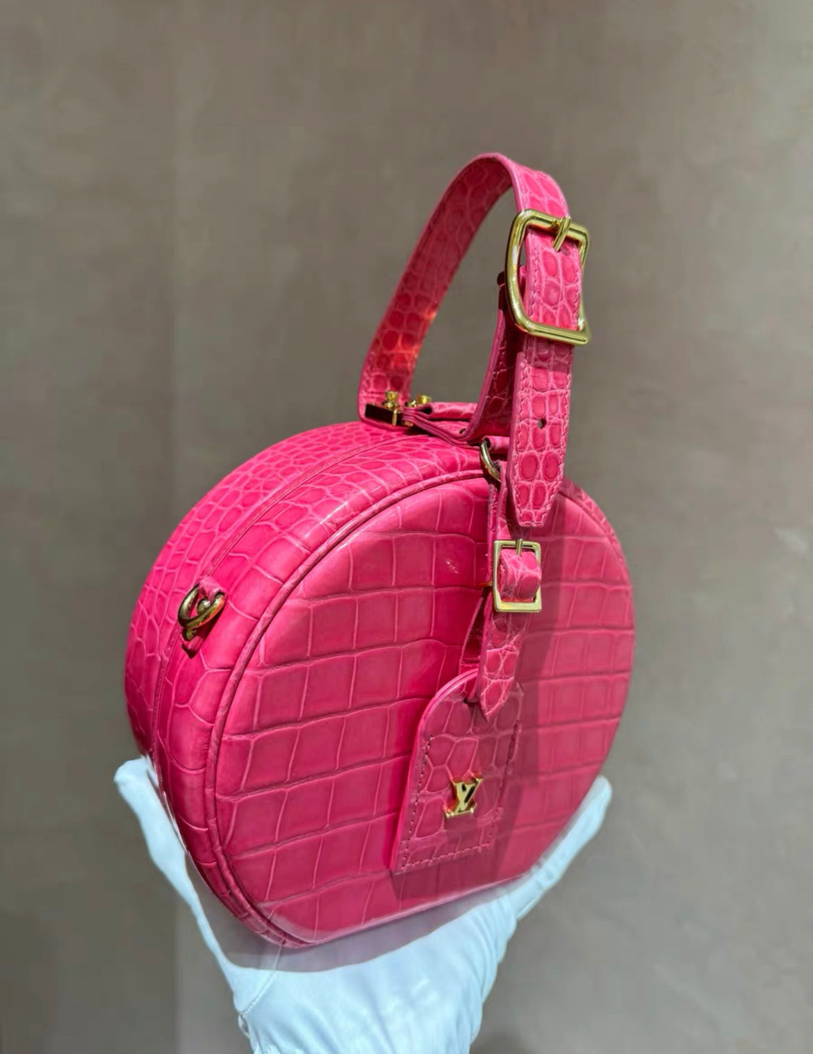 Louis Vuitton Pink Alligator Petite Boite Chapeau –