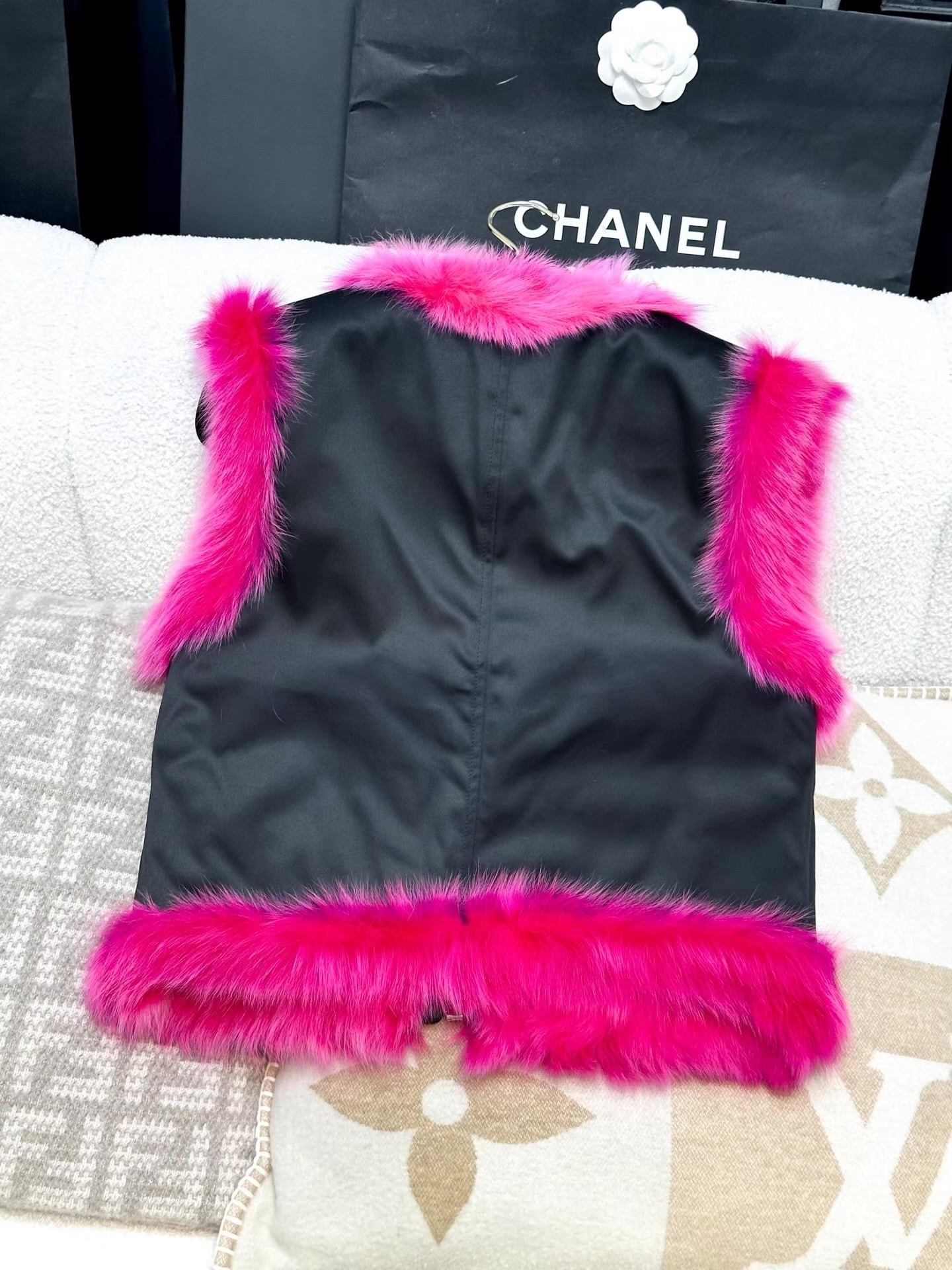 Chanel 23N fuchsia & black reversible shearling vest