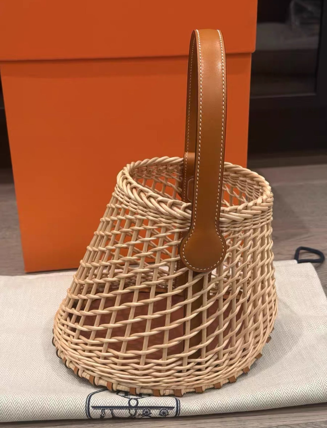 Hermès Naturel and Fauve Butler Wicker Sabot Picnic Bag Palladium Hardware