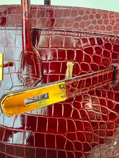 Rare Hermes Birkin 35 shiny Porosus Bordeaux Shiny Porosus Crocodile leather Gold hardware