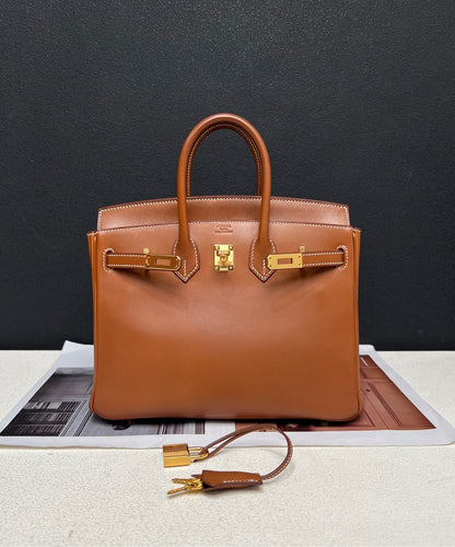 Rare Hermès Birkin 25 smooth Barenia leather gold hardware full set