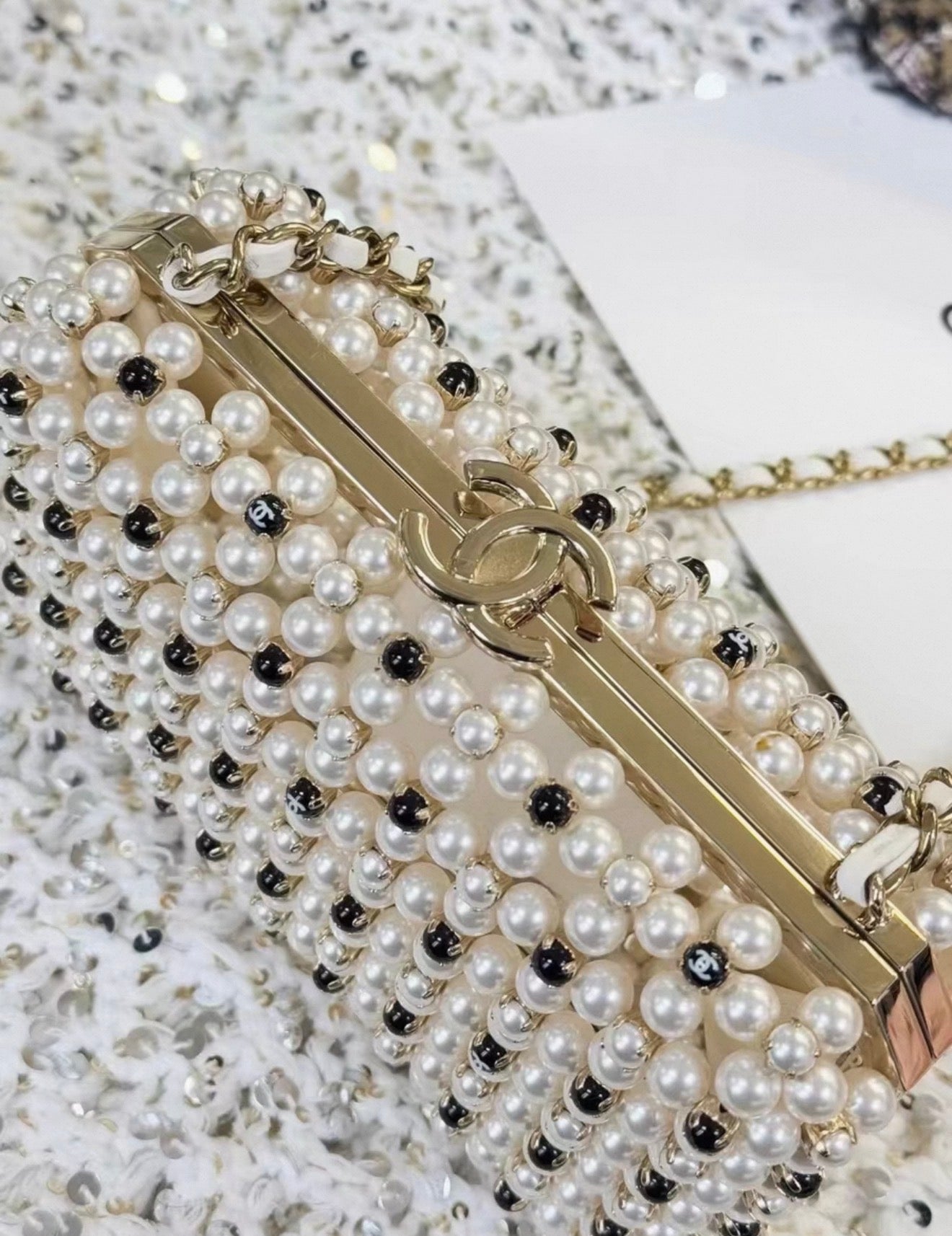Chanel 23s black and white color gold metal pearl evening bag minaudière