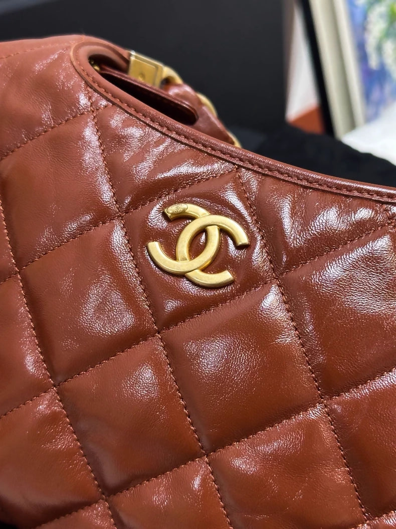 Chanel 24A brown waxed leather quilted Hobo shoulder bag
