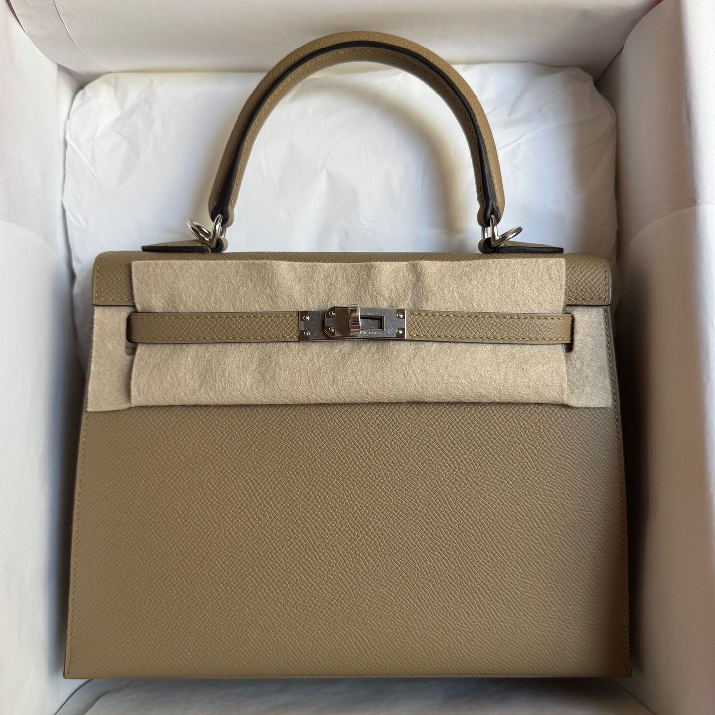 Hermes Kelly 25 Poussiere Epsom Palladium Hardware