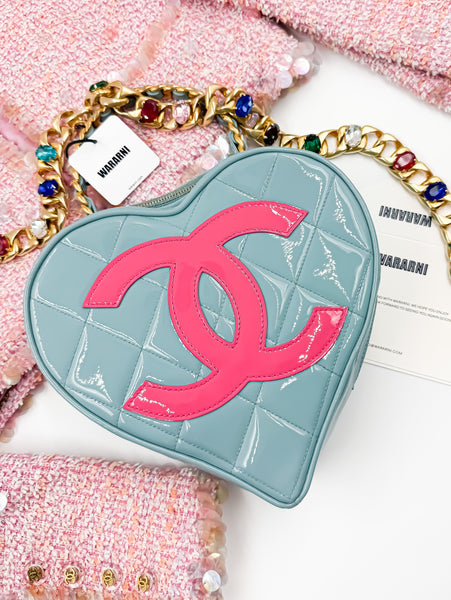 Chanel Vintage Heart Vanity Bag – 1995 Barbie Collection – Wararni.com