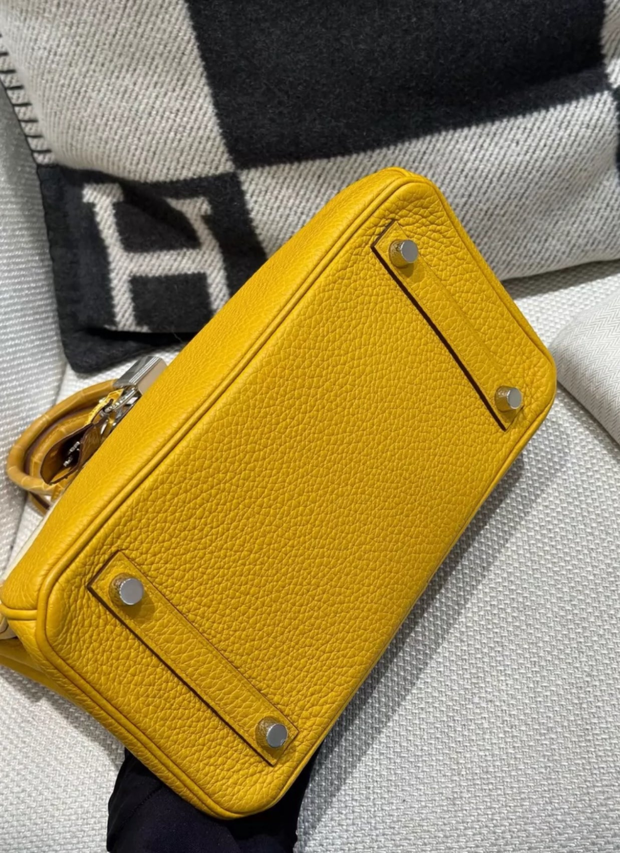 Hermès Birkin 25 Touch Jaune Amber Togo Leather & Shiny Niloticus Crocodile