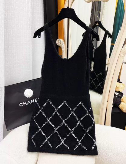 Chanel 23N black & white dress