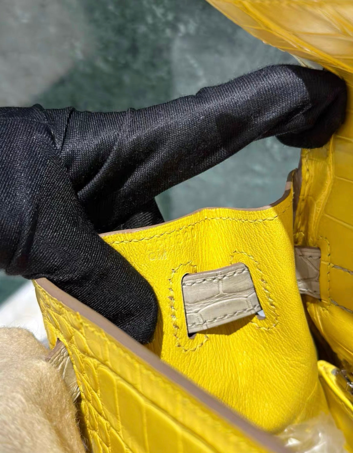 Hermes Kelly 28 Yellow Matte Alligator with Brushed Palladium